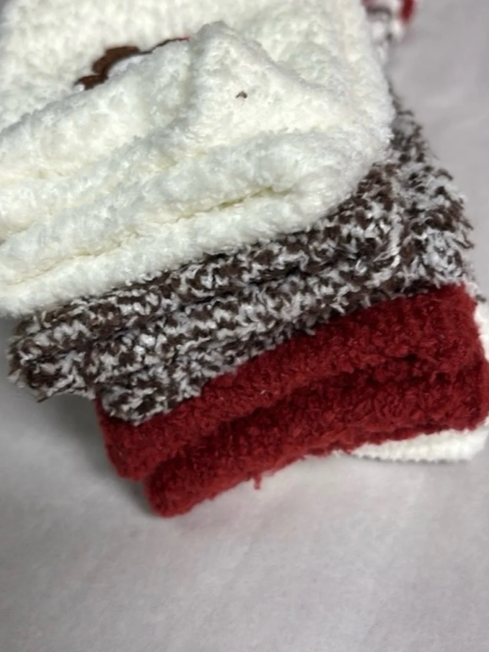 New Born Socks Women’s 4 Pair Fall Fuzzy Plush Cozy Crew Sock Casual Soft Active